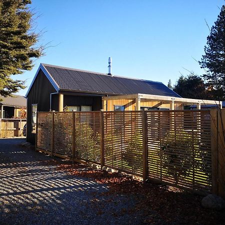 Lily Cottage - Лейк Текапо Екстериор снимка